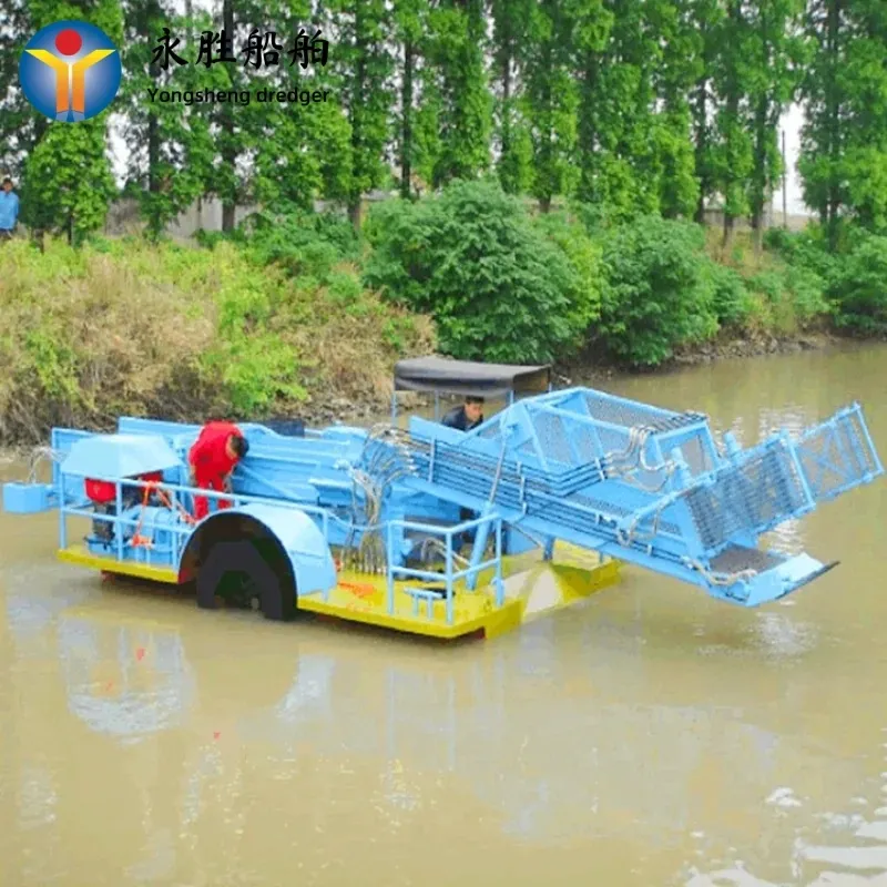 Mini Efficient Aquatic Weed Harvester Mowing Boat for One Person to Operate